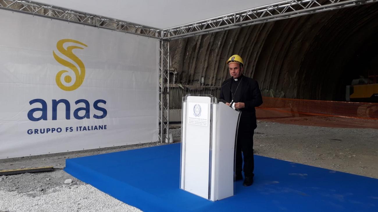 Commissario Salaria